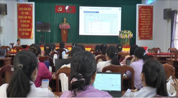 Hoài Đức chuyển đổi số ở cơ sở: từ chủ trương đến những bước đi thực chất